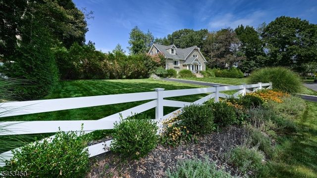 34 Grandview Dr, Wayne Twp., NJ 07470