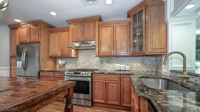 34 Grandview Dr, Wayne Twp., NJ 07470