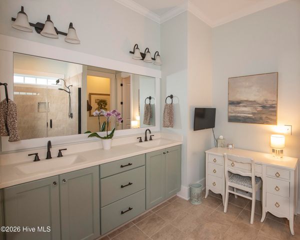 1210 S Sleepy Oak Lane, Leland, NC 28451