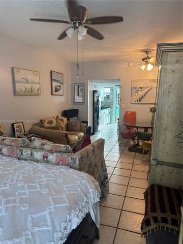 6490 Collins Avenue 6, Miami Beach, FL 33141