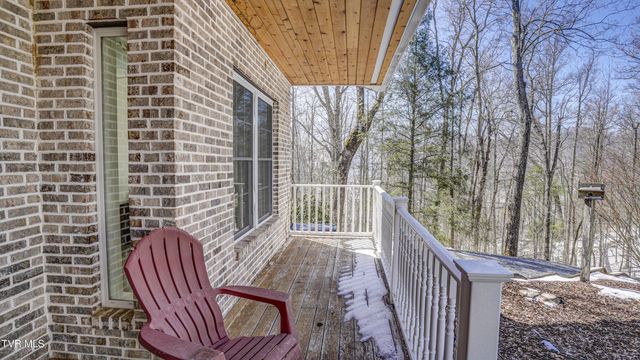 1089 Old Railroad Grade Road, Roan Mountain, TN 37687