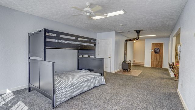 1089 Old Railroad Grade Road, Roan Mountain, TN 37687