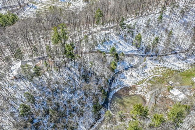 1089 Old Railroad Grade Road, Roan Mountain, TN 37687