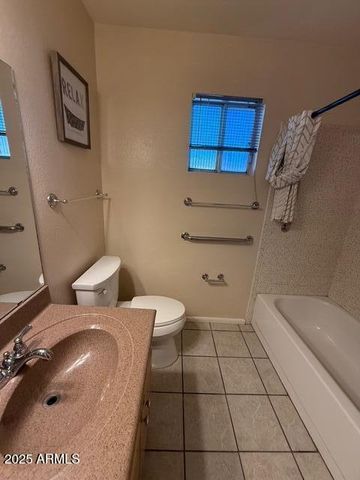 1105 W JUANITA Avenue, Mesa, AZ 85210