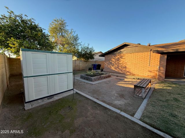 1105 W JUANITA Avenue, Mesa, AZ 85210