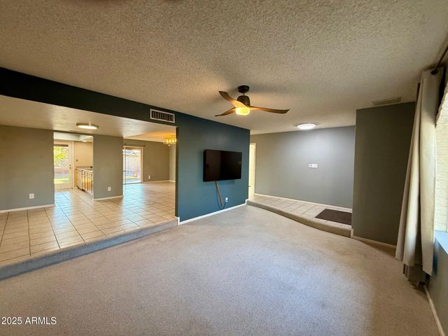 1105 W JUANITA Avenue, Mesa, AZ 85210