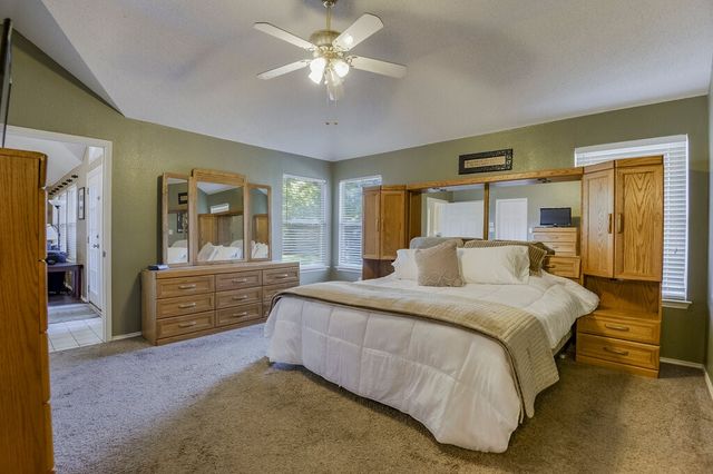 1718 Falcon Drive, Corinth, TX 76210