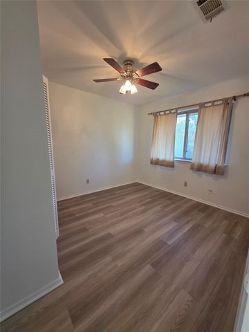 10909 Hillside Oak LN, Austin, TX 78750