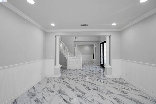 321 Myrtle Ln, Oakley, CA 94561