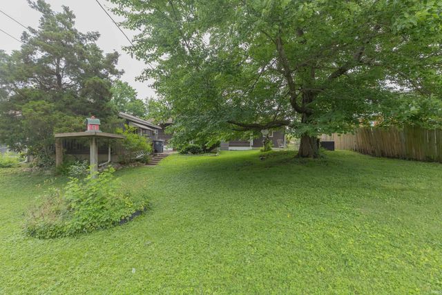 3600 Baker Avenue, Evansville, IN 47710