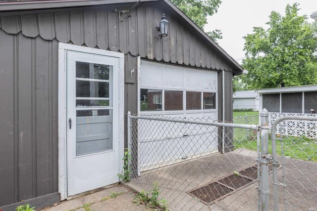 3600 Baker Avenue, Evansville, IN 47710