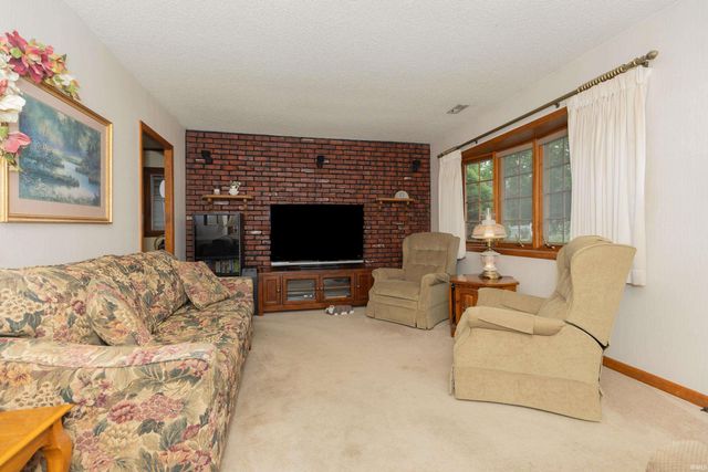 3600 Baker Avenue, Evansville, IN 47710