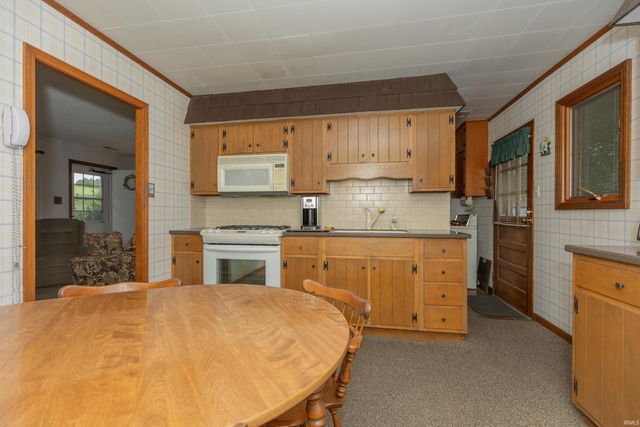 3600 Baker Avenue, Evansville, IN 47710