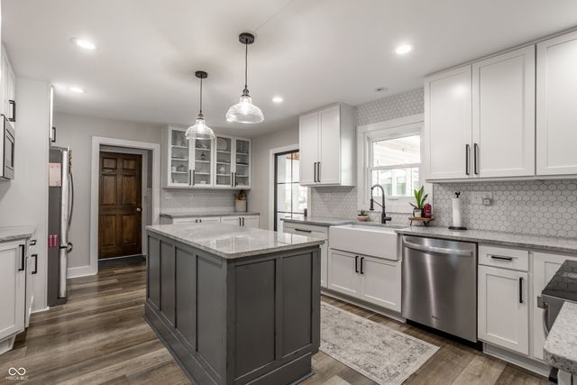 6722 Crown Drive, Brownsburg, IN 46112