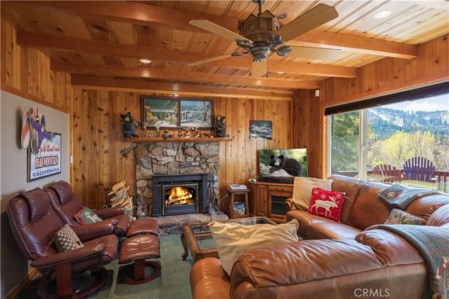 43656 Ridge Crest, Big Bear Lake, CA 92315