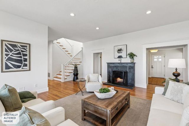 853 Vista Drive, Redwood City, CA 94062