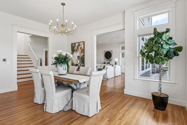 853 Vista Drive, Redwood City, CA 94062