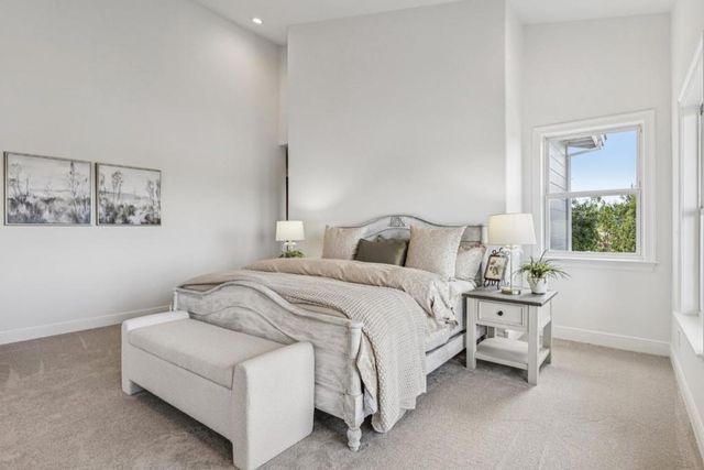 853 Vista Drive, Redwood City, CA 94062