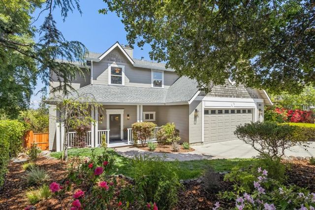 853 Vista Drive, Redwood City, CA 94062