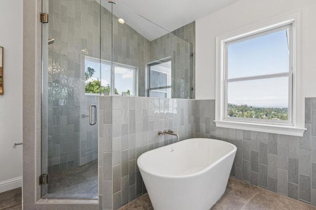 853 Vista Drive, Redwood City, CA 94062