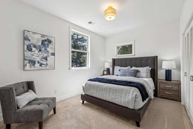 853 Vista Drive, Redwood City, CA 94062