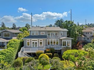 853 Vista Drive, Redwood City, CA 94062