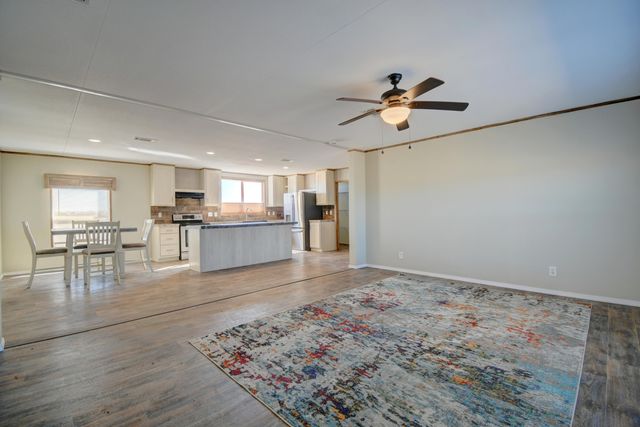 36 Kimberly Loop, Moriarty, NM 87035