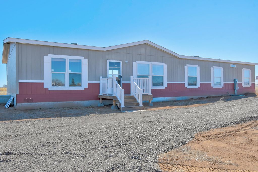 36 Kimberly Loop, Moriarty, NM 87035