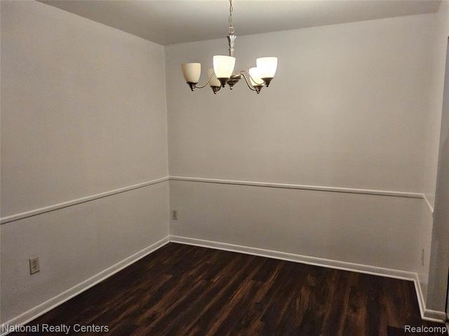 29144 Lund Avenue, Warren, MI 48093