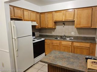 29144 Lund Avenue, Warren, MI 48093