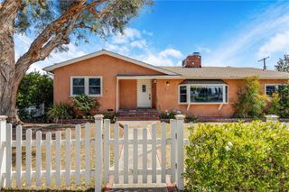 23728 Bessemer Street, Woodland Hills, CA 91367