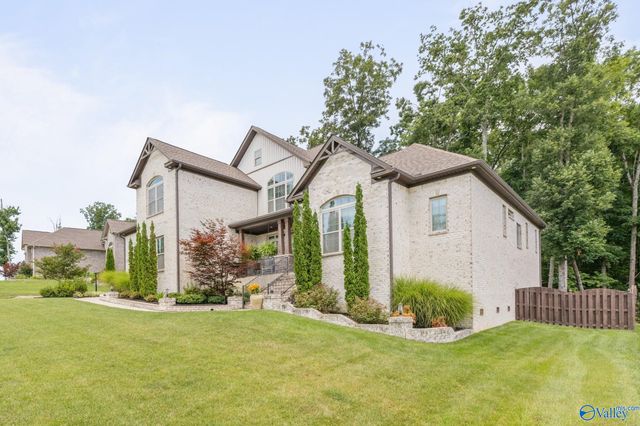 54 Natures Ridge Way, Huntsville, AL 35803