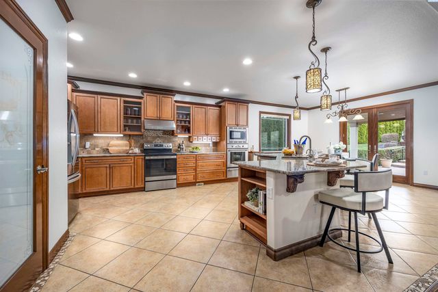 7515 Sandy Ridge Road, Pasco, WA 99301