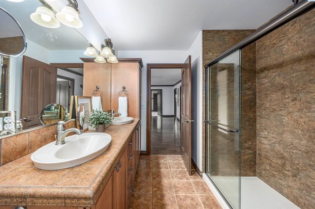 7515 Sandy Ridge Road, Pasco, WA 99301