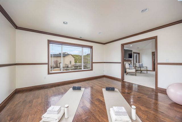 7515 Sandy Ridge Road, Pasco, WA 99301