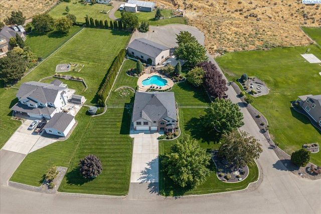 7515 Sandy Ridge Road, Pasco, WA 99301