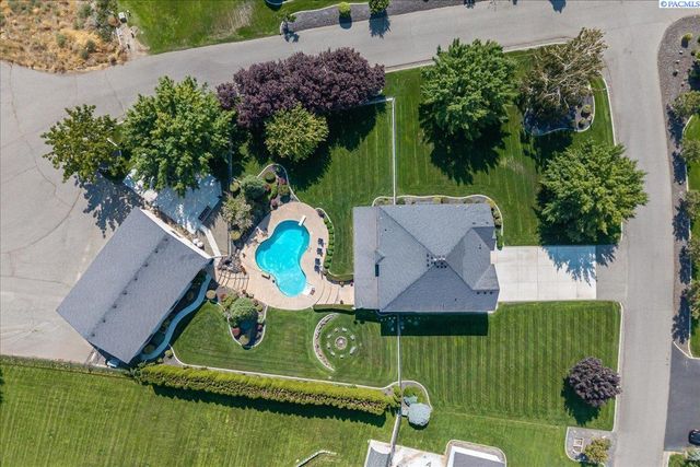 7515 Sandy Ridge Road, Pasco, WA 99301