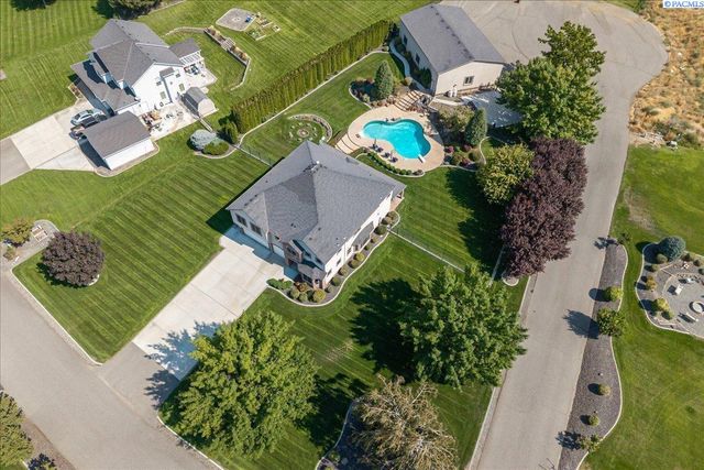 7515 Sandy Ridge Road, Pasco, WA 99301