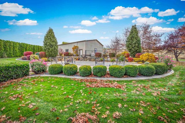 7515 Sandy Ridge Road, Pasco, WA 99301