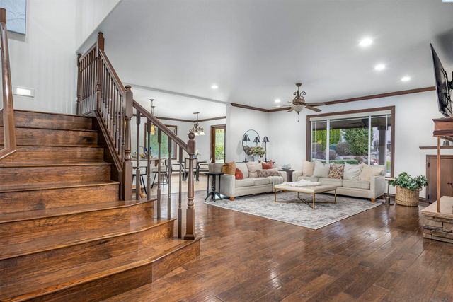 7515 Sandy Ridge Road, Pasco, WA 99301