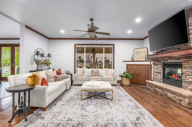 7515 Sandy Ridge Road, Pasco, WA 99301