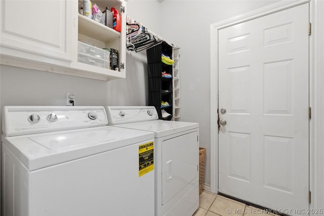 417 W 119th Street, Jenks, OK 74037