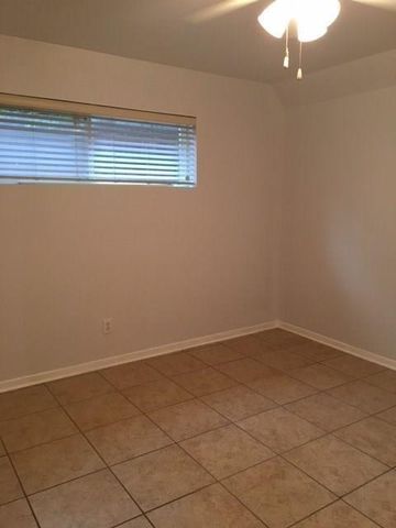 3928 W Alabama Street 11, Houston, TX 77027