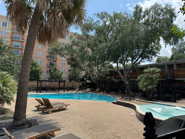 3928 W Alabama Street 11, Houston, TX 77027