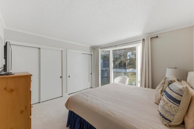 107 World Of Tennis SQ, Lakeway, TX 78738