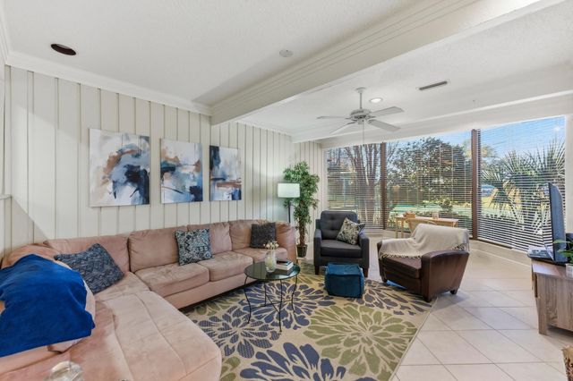 107 World Of Tennis SQ, Lakeway, TX 78738