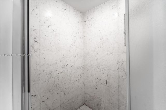 16445 Collins Ave 222, Sunny Isles Beach, FL 33160