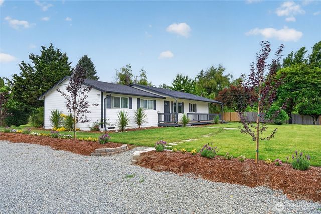 40211 212th Avenue SE, Enumclaw, WA 98022