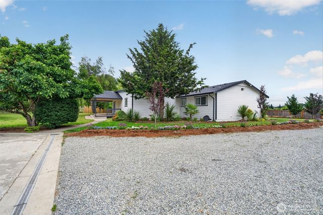 40211 212th Avenue SE, Enumclaw, WA 98022