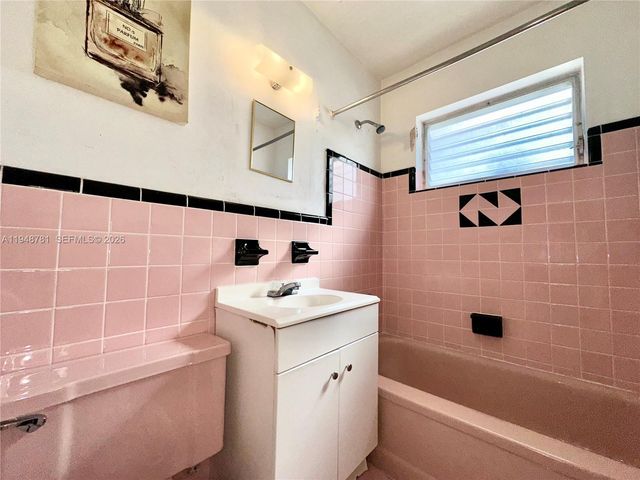 8132 Harding Ave 9, Miami Beach, FL 33141